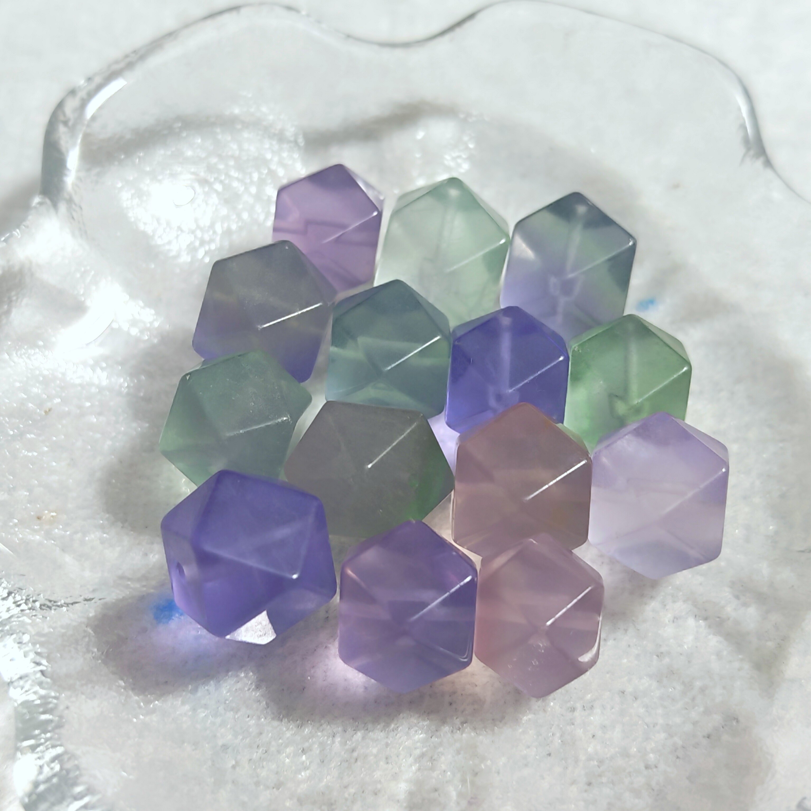 天然彩虹萤石绿萤石紫萤石粉萤石菠萝珠随型散件DIY手工配件单珠