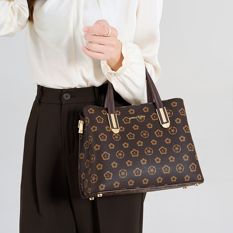 真皮女包轻奢老花印花托特包手提