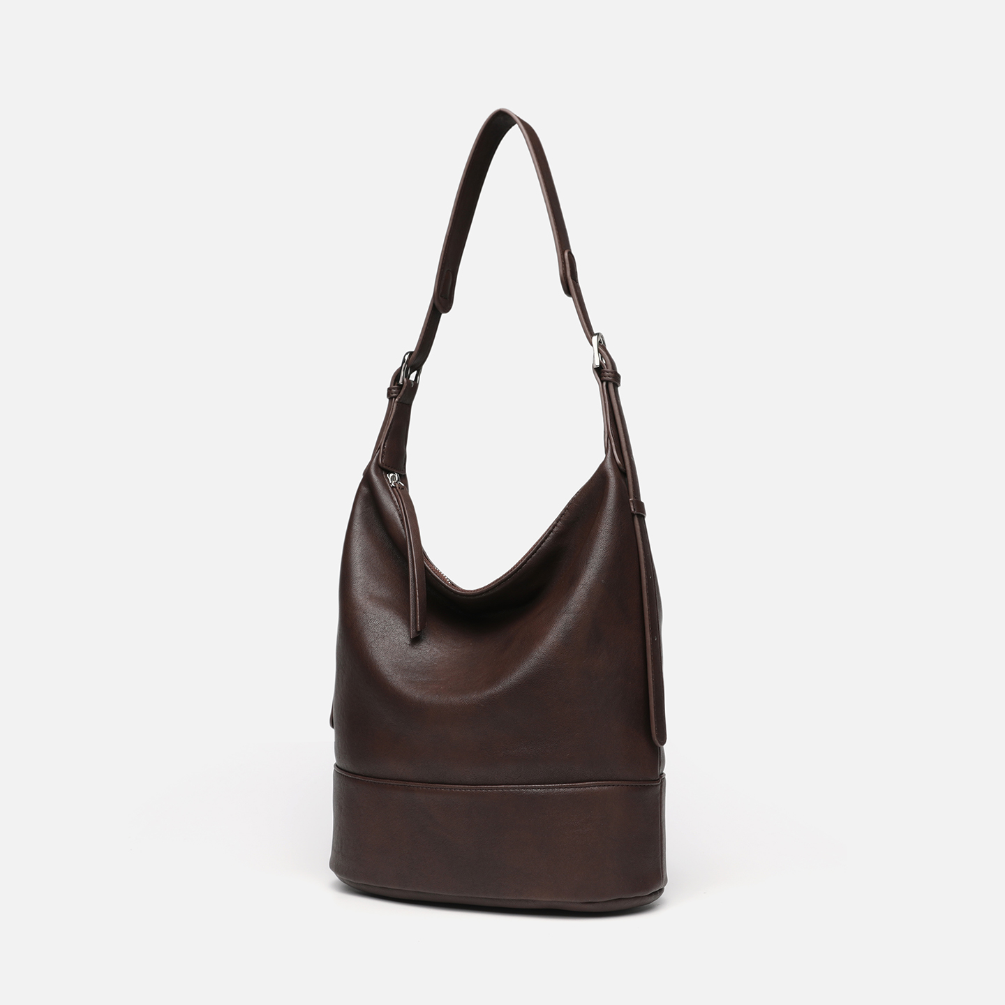 时尚真皮水桶包高级感单肩斜挎包