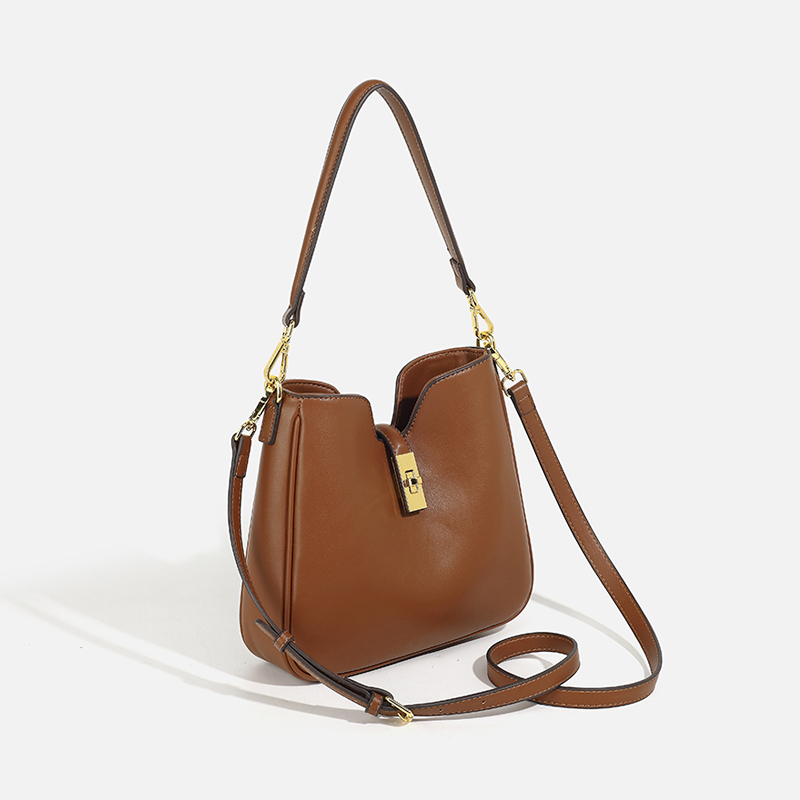 真皮腋下手提包包复古单肩斜挎包