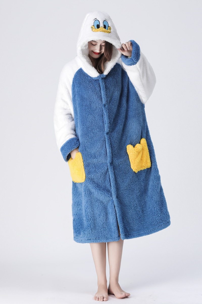 唐老鸭珊瑚绒睡衣女冬黛西宽松加厚秋冬黄鸭子睡袍甜美可爱玉桂狗