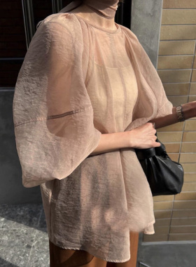 CLANE春夏新!!聚酯尼龙混纺 雾气透明感 大灯笼袖 蝴蝶结 衬衫