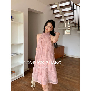 CZZHANG设计感复古刺绣挂脖连衣裙女夏季新款a字背心裙C26445