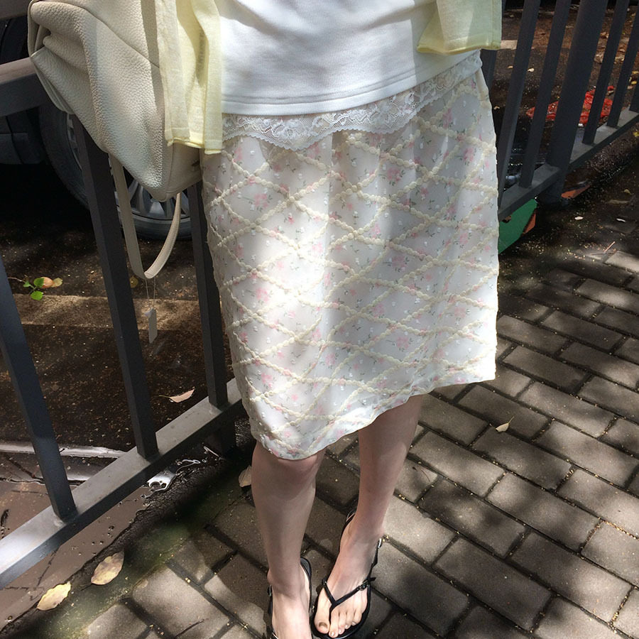 NN夏季新款韩系菱格刺绣碎花半身裙女2026法式气质松紧腰中裙子