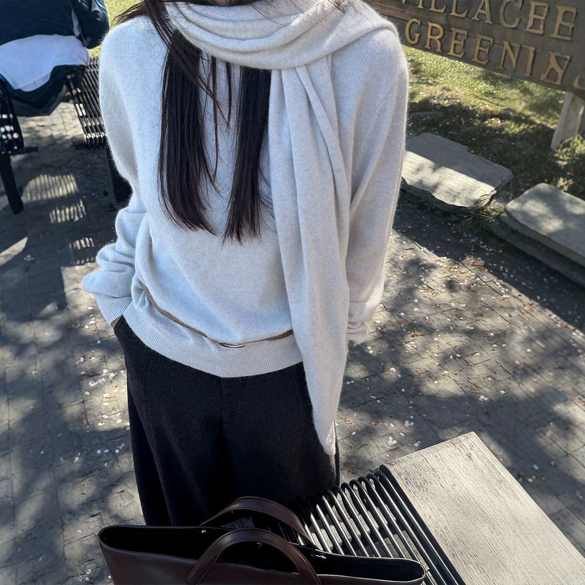 10.26上新 围脖一体兔毛针织毛衣女含腰带软糯宽松氛围上衣12598