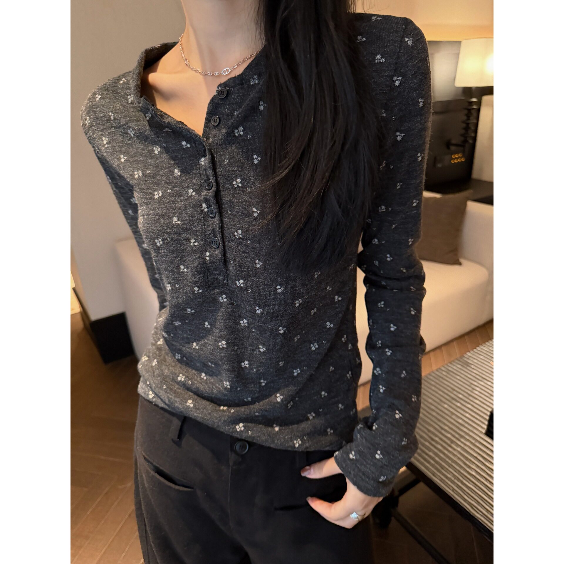 GAGD 秋冬好搭配碎花修身磨毛打底衫女设计感针织衫显瘦长袖上衣