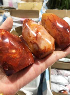 天然红玛瑙火炬摆件把玩原石摆件