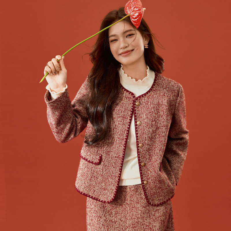 【优雅轻熟风套装】纤莉秀大码女装简约温柔两件套胖mm2025冬新款,女装/女士精品,大码套装,淘宝优惠券,粉丝福利购,淘宝优惠卷