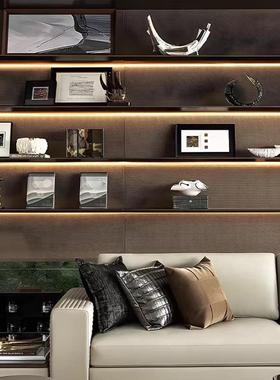 现代轻奢样板房酒柜售楼处水吧台仿真酒装饰画餐桌花艺组合摆件