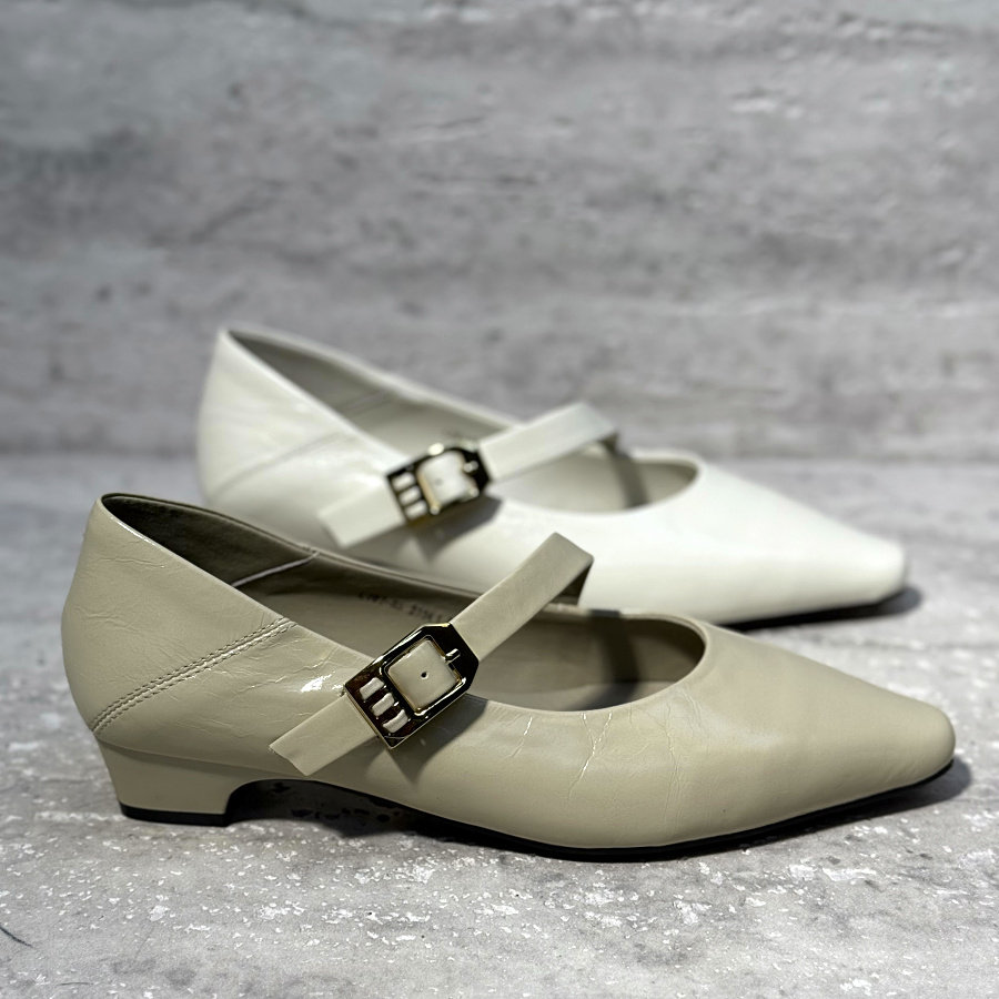 欧洲站2026春季新款小方头玛丽珍一字带浅口低跟纯色日常百搭单鞋