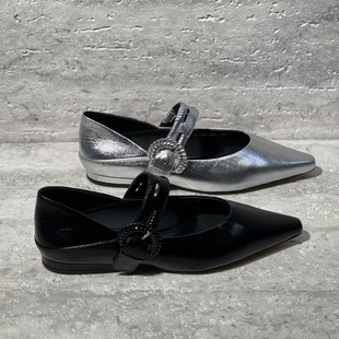 乐魔女鞋2026春季新款欧货真皮皮带扣尖头浅口低跟玛丽珍鞋单鞋女