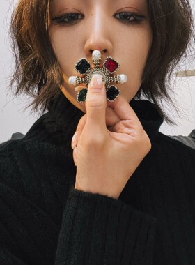 yuwelry中古vintage古董复古黄铜镀金锆石古币胸针气质高级配饰