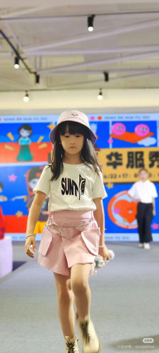 女童套装夏季新款儿童洋气时髦短袖T恤，sunt
