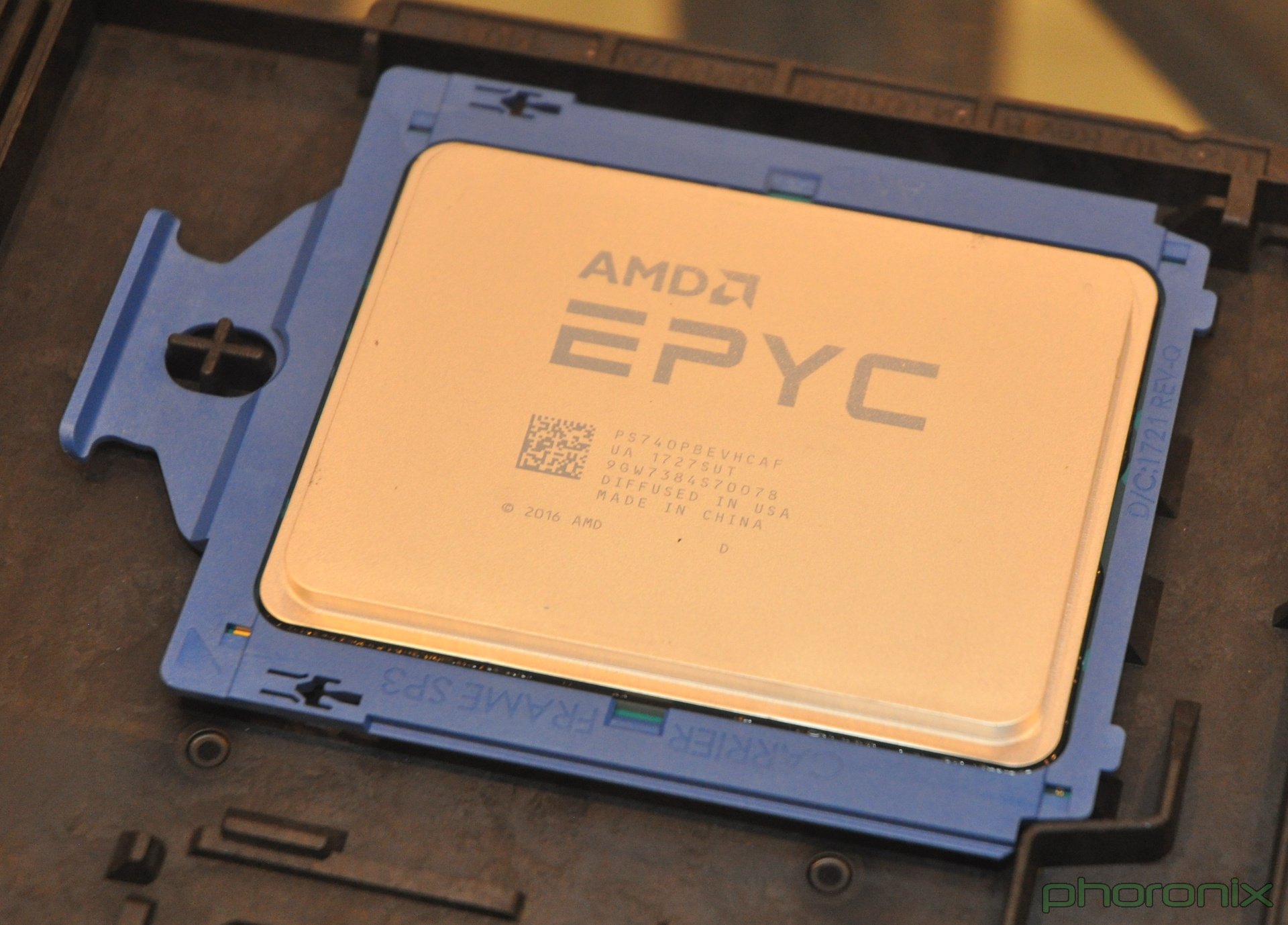 AMD EPYC 7401P 24C 2GHz 3GHz 64MB Socket SP3 1P DDR4-2666 15