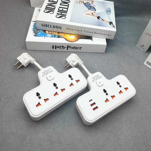 usb+type-c充电转换器一转三插座