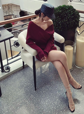 Kilonova酒红色V领蝙蝠袖针织连衣裙拼接条纹收腰包臀修身短裙女