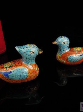 陶瓷动物手绘粉彩摆件