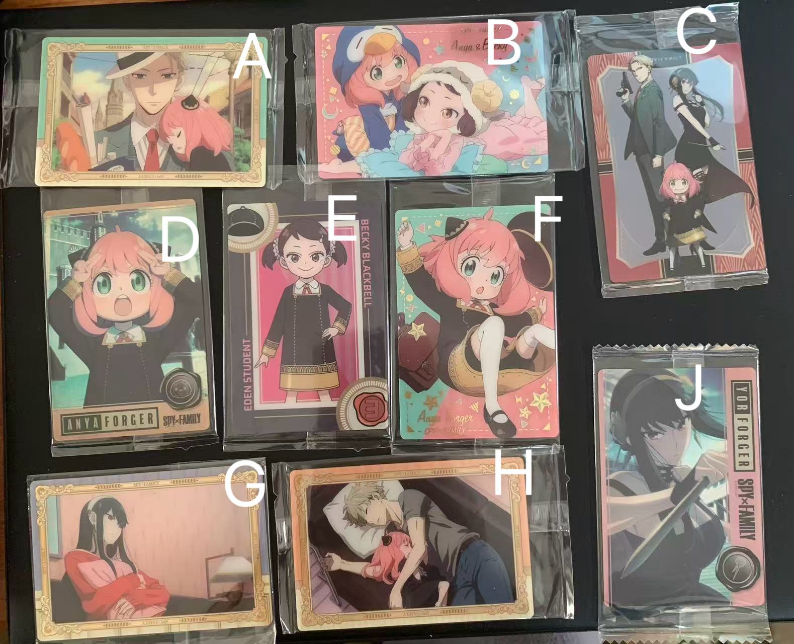 正版日谷间谍过家家食玩卡收藏卡片小卡阿妮亚黄昏动漫周边