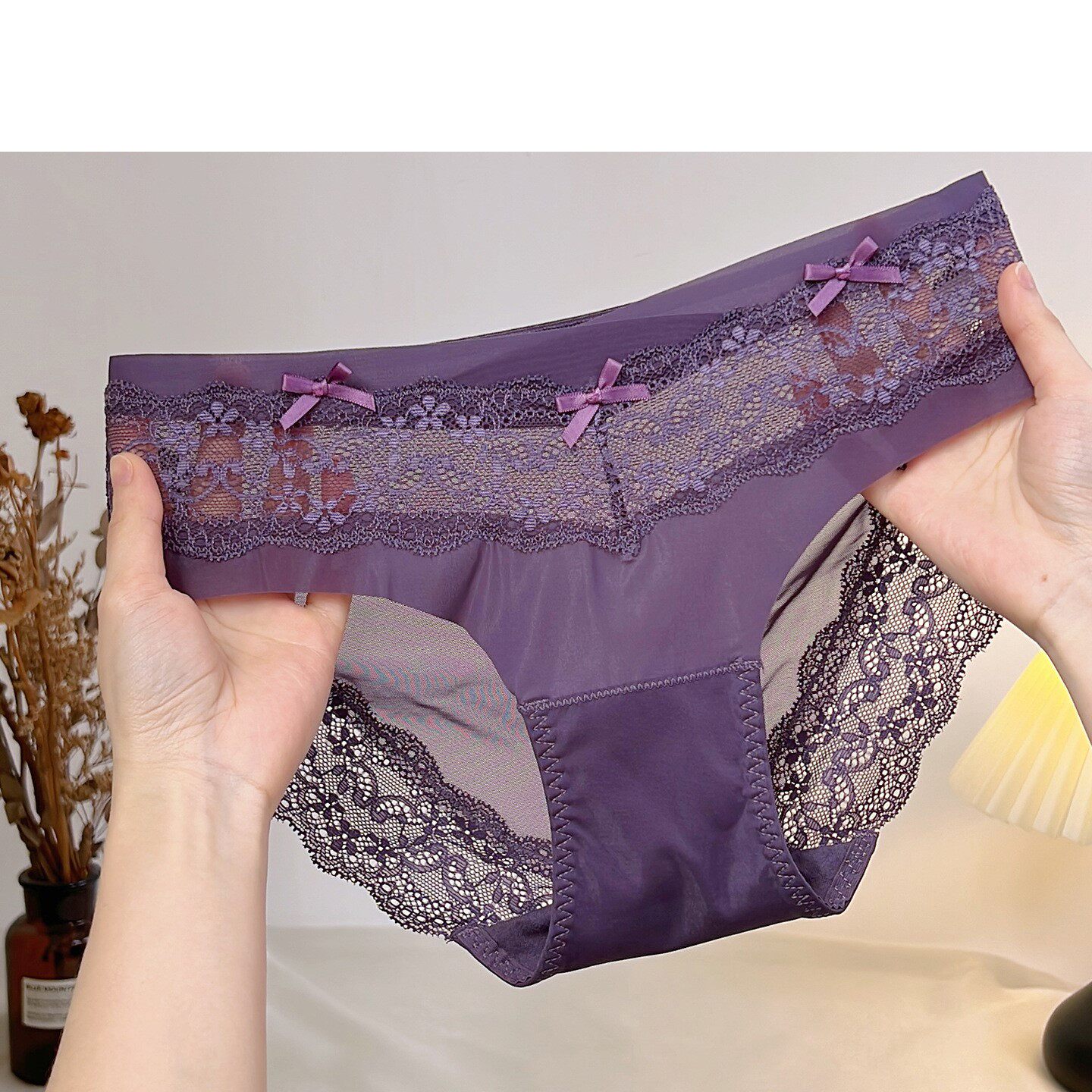 2026新款少女纯欲风内裤头女士面膜裤女人无痕黑色薄款性感蕾丝边