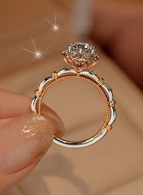 莫桑石手捧花钻戒女高级感