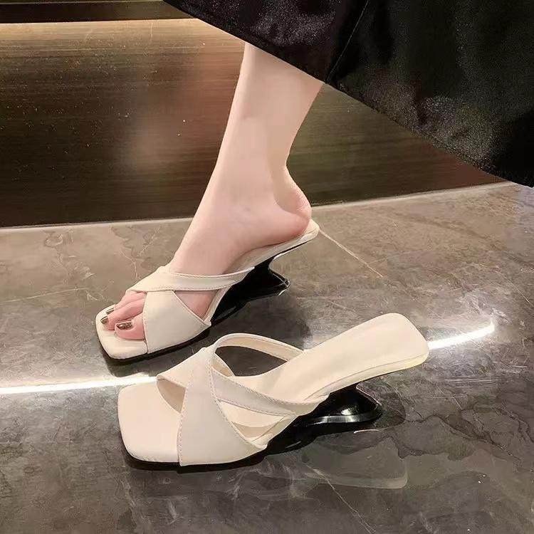 方头坡跟凉拖鞋女2025夏外穿时尚设计感小众银色交叉细带一字凉拖,女鞋,一字拖,淘宝优惠券,粉丝福利购,淘宝优惠卷