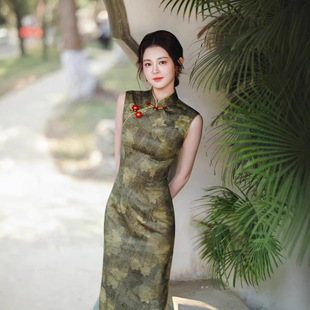 蔓楼兰唐之语半枫荷四小姐名兰世家凤禧荷言旗袍先生崔万志旗舰店