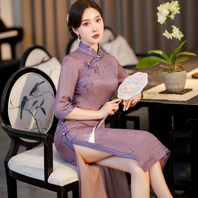 名兰世家官方懿菲梦至超乔韵璃烟斋佐良佑善旗袍先生崔万志旗舰店