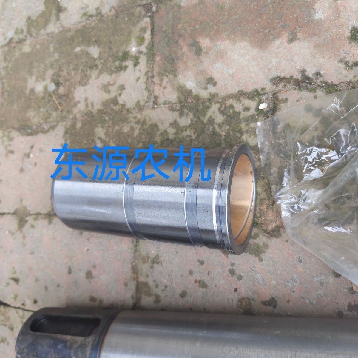 泰山拖拉机配件泰山1404/1504/1604提升轴后轴衬套铜套提升轴