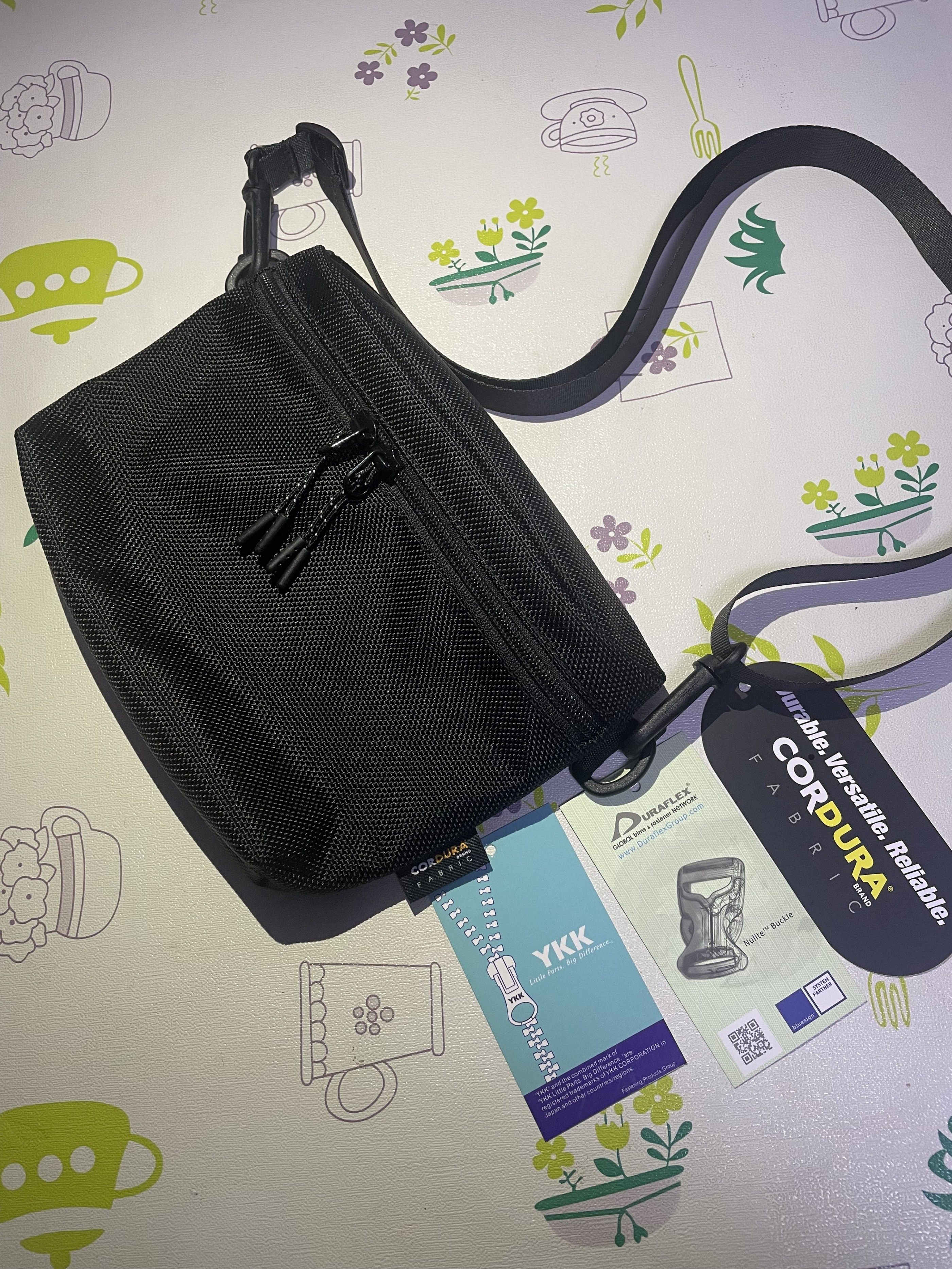 cordura考杜拉弹道尼龙 轻便休闲斜挎包防水男女随身小背包手机包