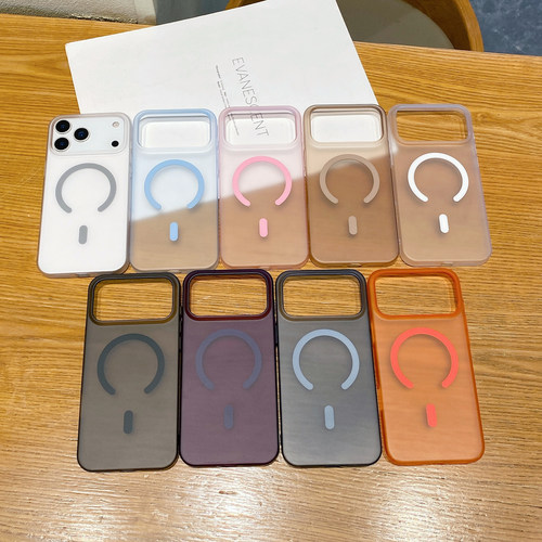 冰雾PC磨砂磁吸手机壳