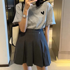 半身裙女春夏大码显瘦高腰减龄百搭a字短裙学院风西装灰色百褶裙