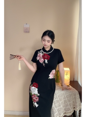 牡丹【自制款】重工新中式黑色显瘦收腰大码胖mm刺绣温婉旗袍长裙