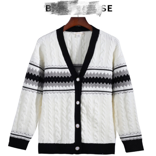 12/24Z 品牌！拼接高级感设计V领花纹针织2025新款冬季开衫毛衣