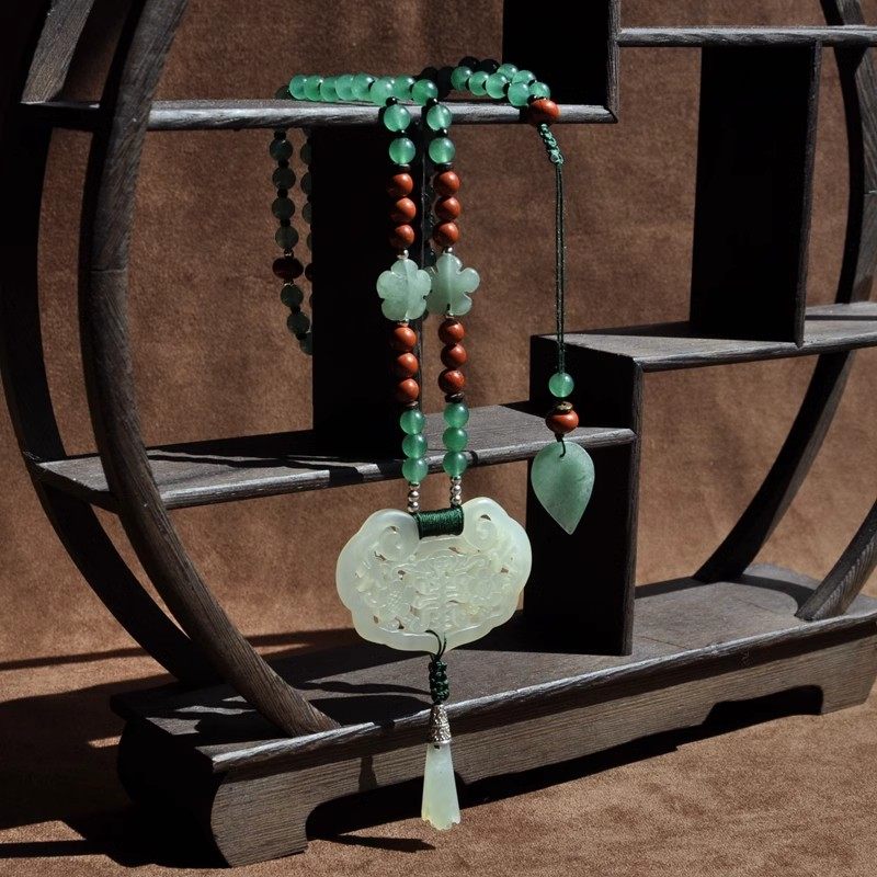 ԭ���¿���������ë���������Լ�ٴ�����Ů����������ΰ���