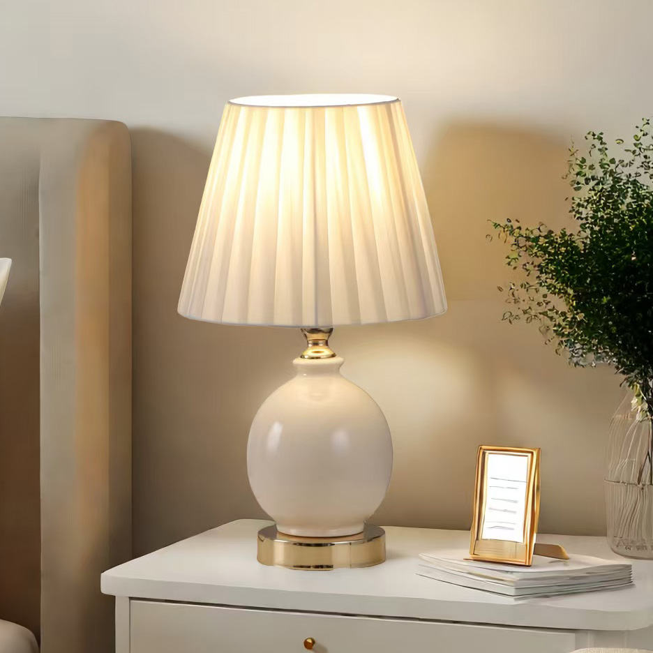 烨上布艺卧室美式陶瓷酒瓶台灯