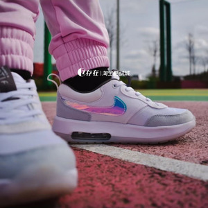 Nike/耐克 Air Max Motif 女子复古气垫减震休闲跑步鞋DH9388-101