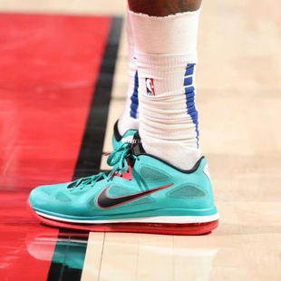 Nike/耐克 LeBron 9 詹姆斯9 南海岸 高帮实战篮球鞋 DQ6400-300