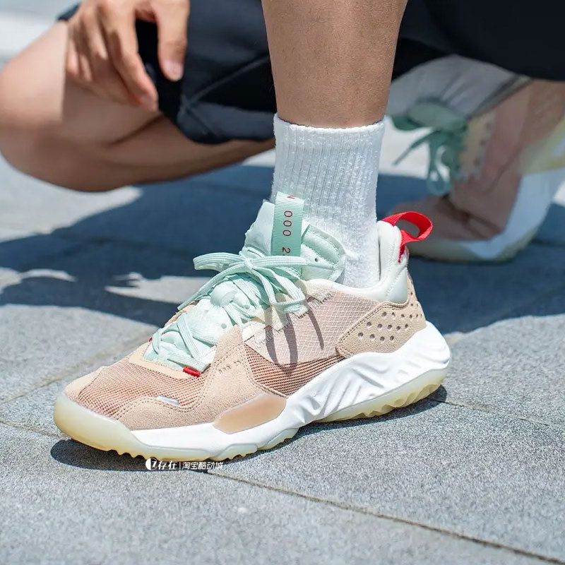 缓震机能Nike陈冠希潮搭跑步鞋