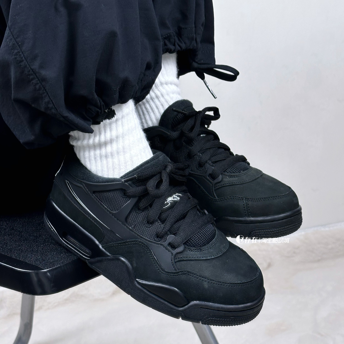 黑武士百搭气垫缓震运动休闲鞋