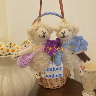 尼泊尔手工羊毛毡挂件可爱动物小羊挂件钥匙扣包包挂饰