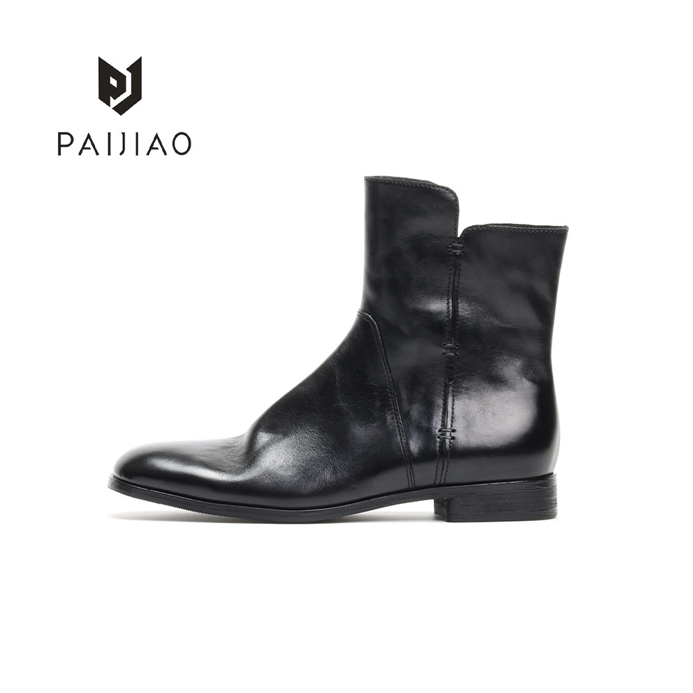 排角不规则平底方圆头马皮短靴