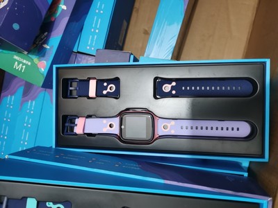 儿童手表电话360定位电话手表M1学生电话GPS定位移动联通电信4G
