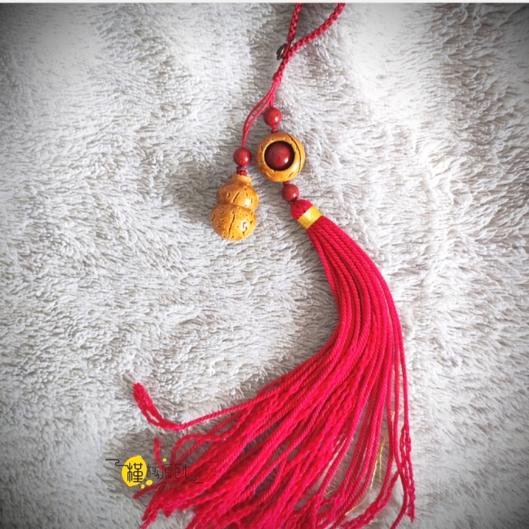 原创桃核转运珠小葫芦配饰挂件个性包挂车挂手机链流苏转运招财
