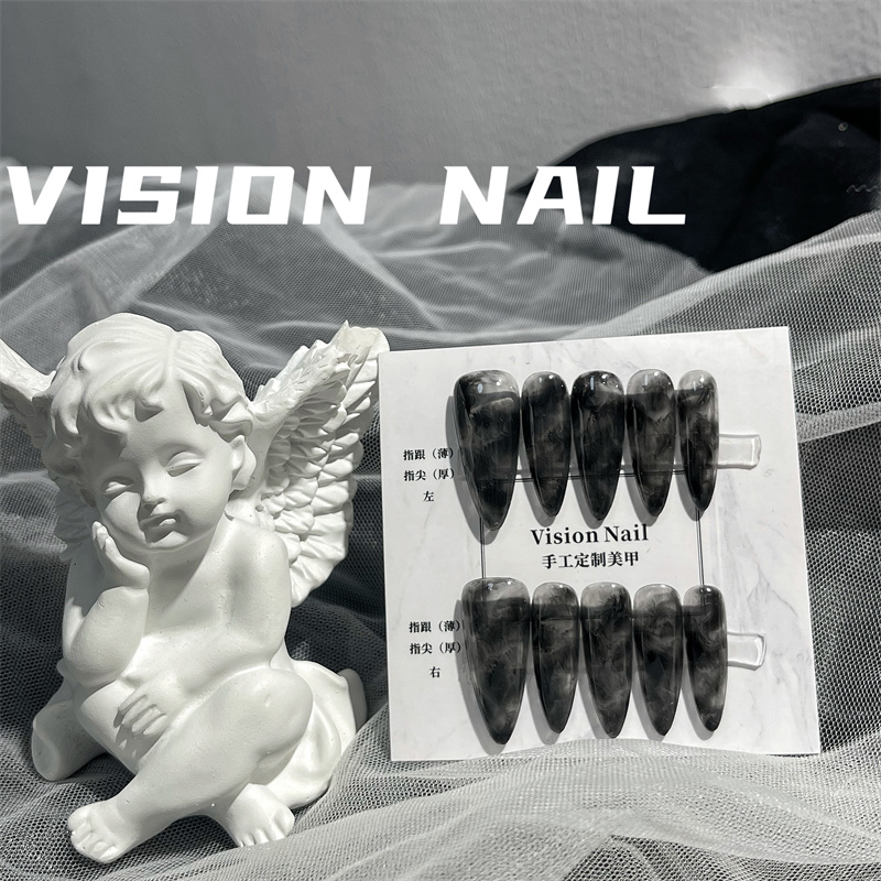VISIONNAIL中国穿戴甲暗黑美甲