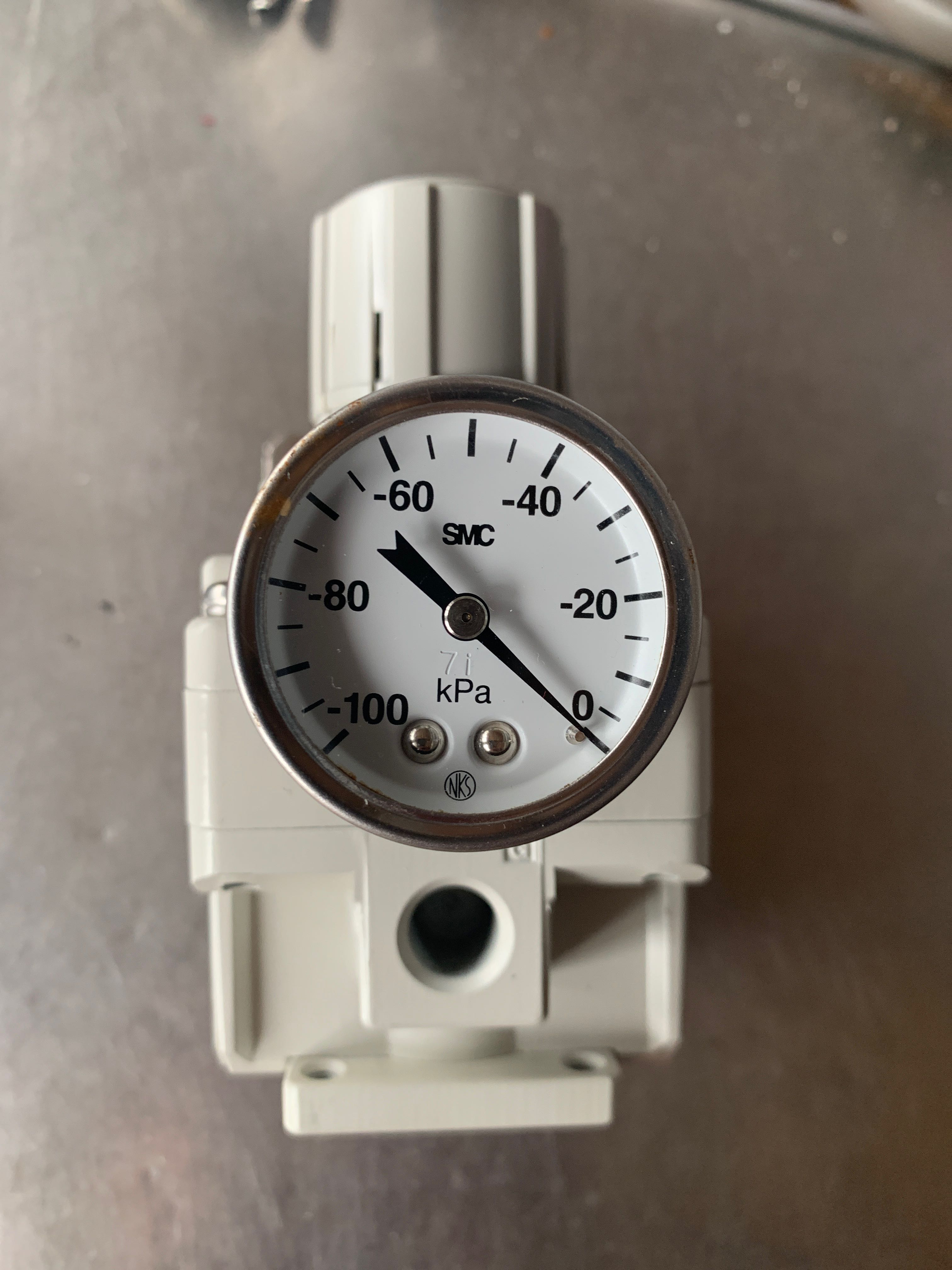 SMC IRV3000-04BG /02/03 真空调压阀 原装正品 9新