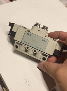 CKD 4GD320 329 -E2 4GD329-E2C 电磁阀 原装正品 9新
