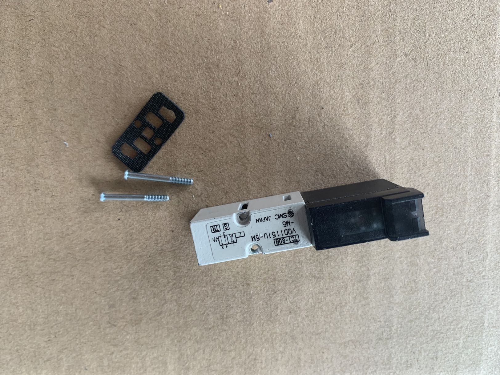 VQD1151U-5M-M5 电磁阀 日本原装正品 全新 现货