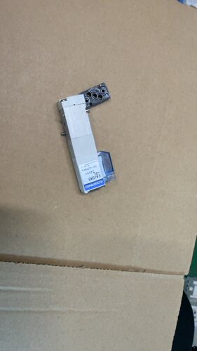 Koganei EA10A5-PL 电磁阀 原装正品 95新