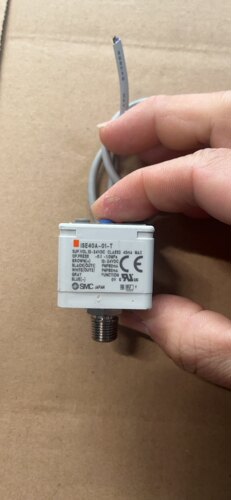SMC ISE40A-01-T 压力开关 原装正品 9成新 进口 日本产