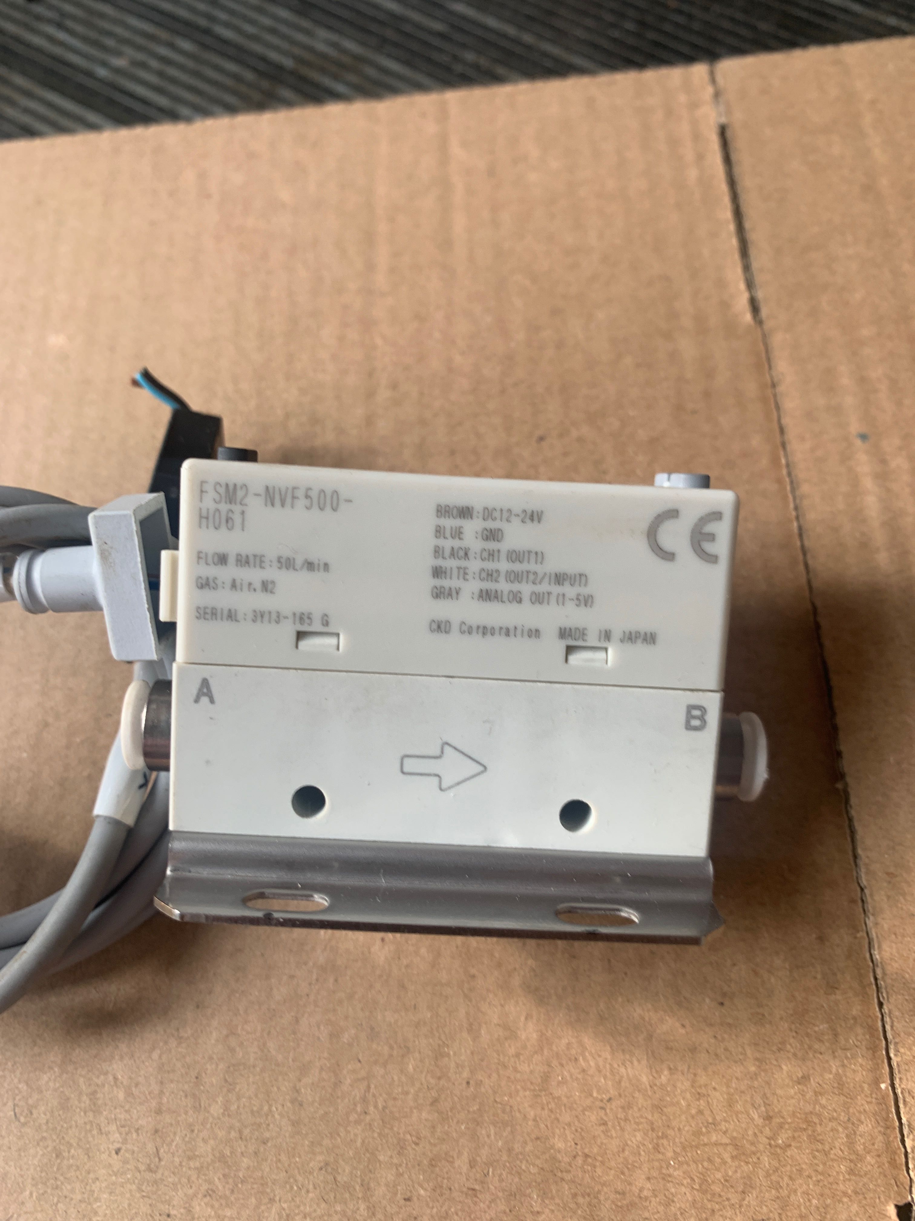 CKD FSM2-NVF500-H061 流量计 带模拟电压输出 95新